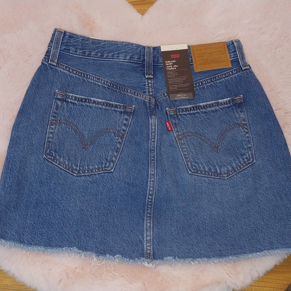 NWT Levi's Ribcage Skirt - Picture 7 of 11